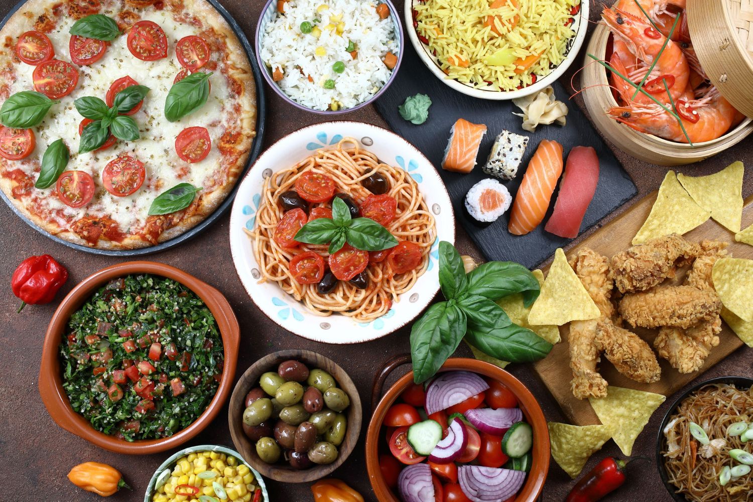 Leckereien aus aller Welt: Wie Sie Internationale Gerichte zu Hause nachkochen
